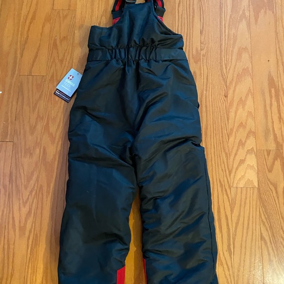 Swiss Tech Snow suit - Picture 3 of 3